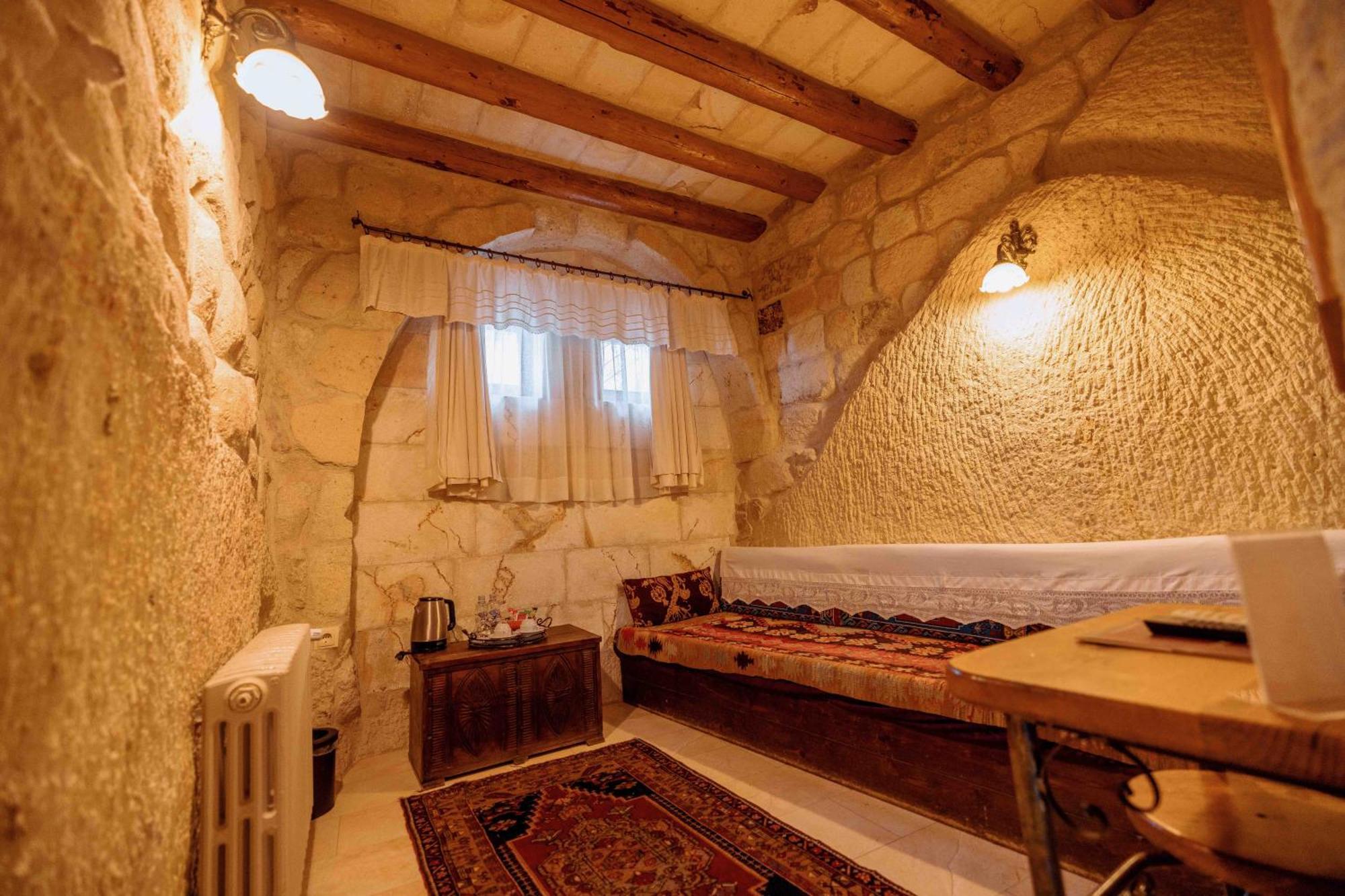 Mithra Cave Hotel Göreme Szoba fotó